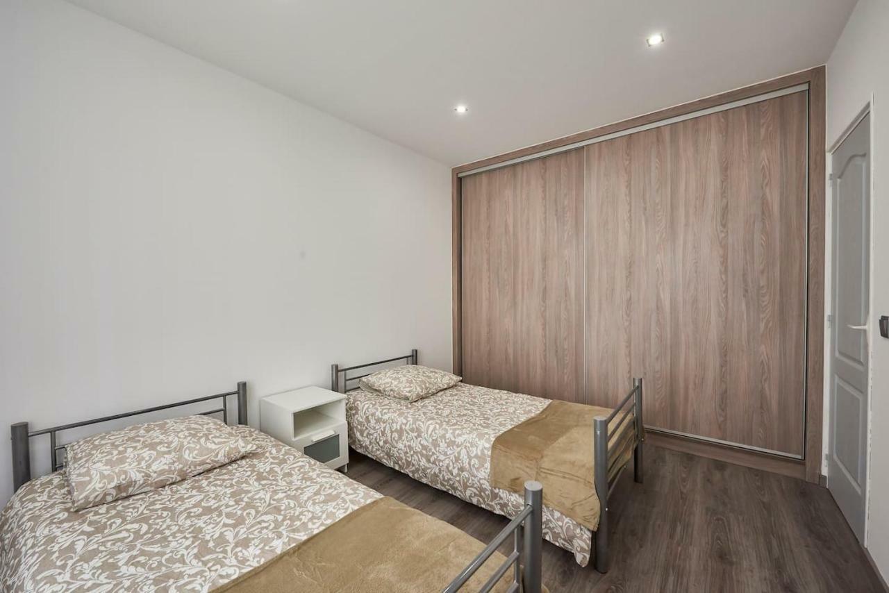 A L'Ombre Du Pin "1" - Ground-Floor T3 Near Disneyland And Paris, 1-6 Guests Le Pin  Bagian luar foto